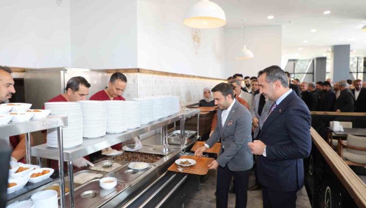 Elazığ’da 4 çeşit yemeğin 50 lira olduğu Şehir Lokantası açıldı