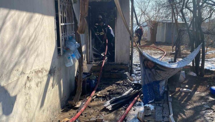 Elazığ’da devrilen soba faciası: 1’i ağır 3 yaralı