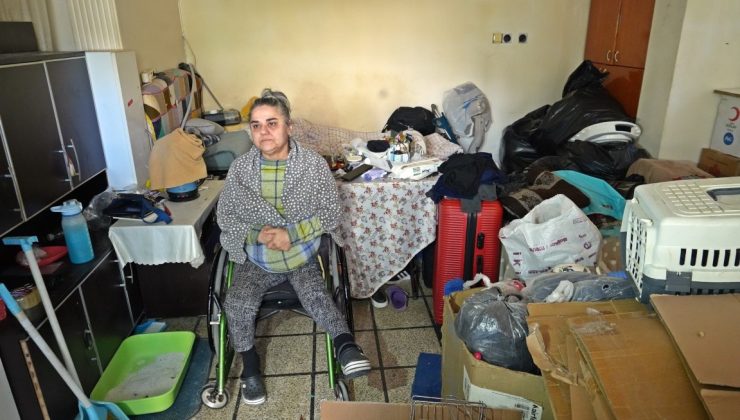 Dükkanı eve çevirmişti, tahliyeyle gözyaşlarına boğulan engelli kadının yüzünde gülücükler açıyor