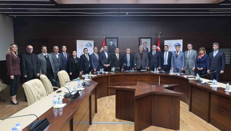 Elazığ’da destek alan 4 projenin imza töreni gerçekleşti