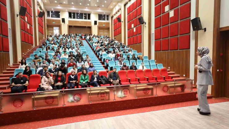 Elazığ’da geleceğin hemşirelerine oryantasyon eğitimi verildi