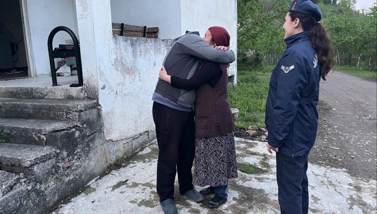 Kayıp engelli genç bulunarak ailesine teslim edildi