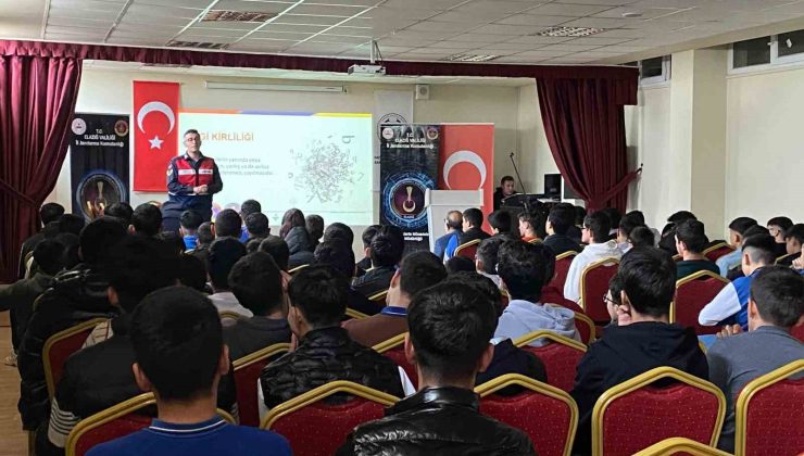 Elazığ’da jandarma ekiplerinden öğrenci ve öğretmenlere seminer