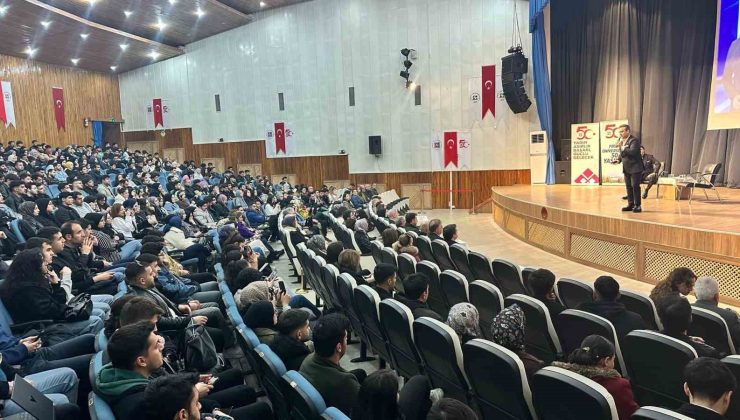 Elazığ’da ‘Hayatımız İletişim’ programı yoğun katılımla gerçekleşti
