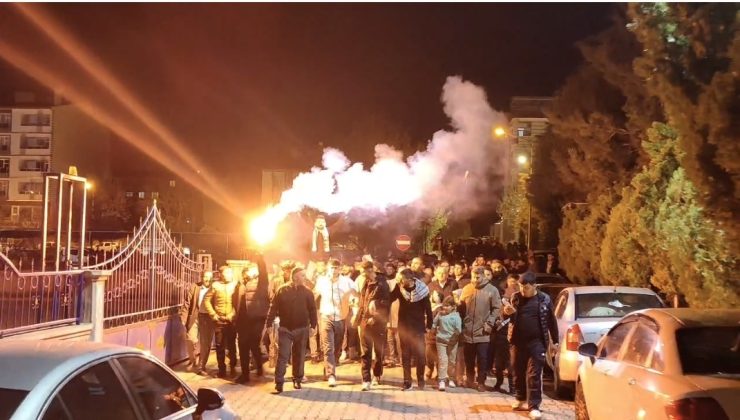 Kovancılar’da “Tekbir Cuması” çağrısına yoğun katılım