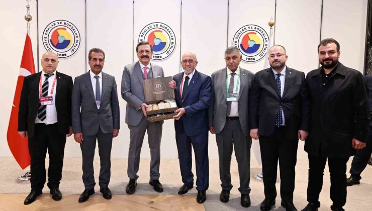 Elazığ Ticaret Borsası yönetimi, TOBB 81’inci Genel Kuruluna katıldı