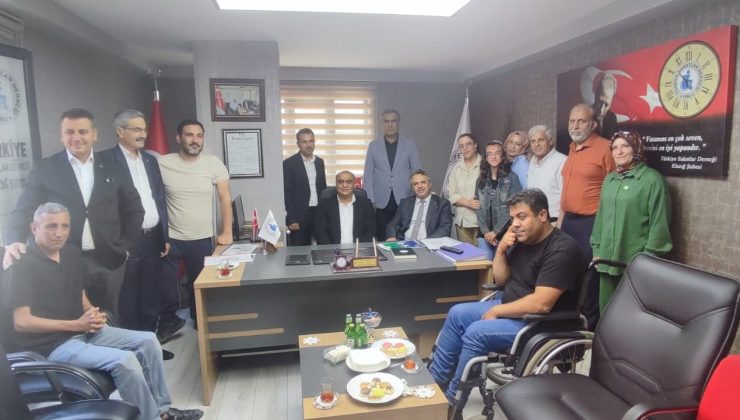 ELAZIĞ İL BAŞKANI FETİH AHMET BİÇER: “VATANDAŞIMIZIN TALEPLERİNİ DİNLEMEYE DEVAM EDİYORUZ”
