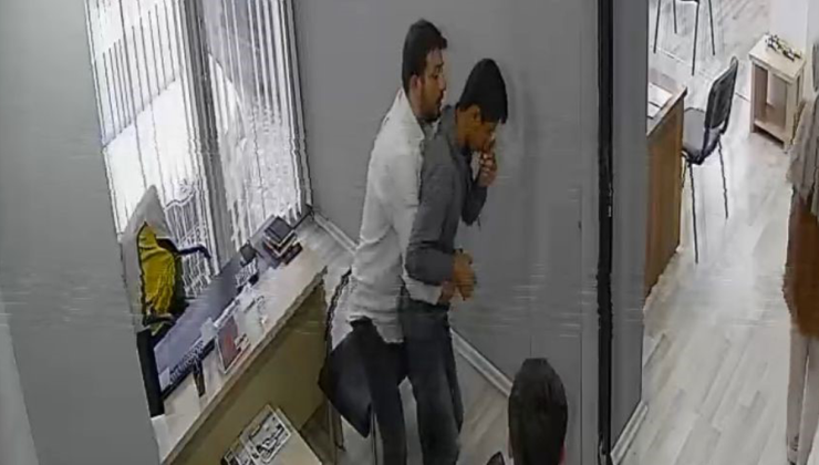 Esnaf, Heimlich manevrası ile çalışanının hayatını kurtardı