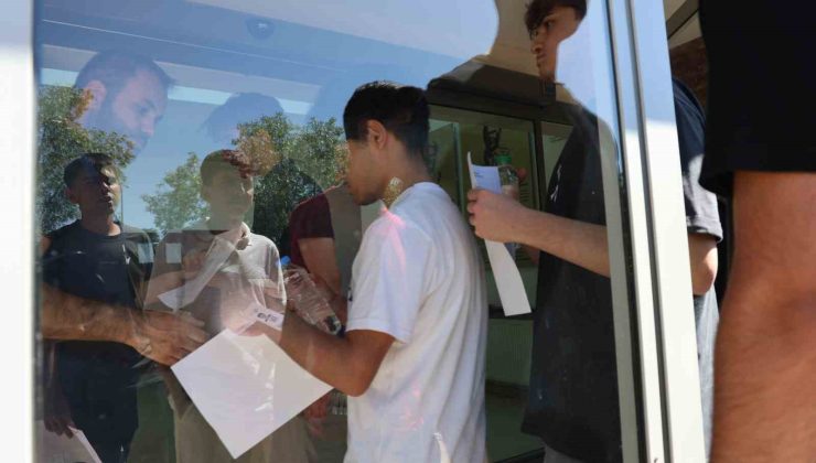 Elazığ’da nefesler tutuldu, YKS heyecanı başladı