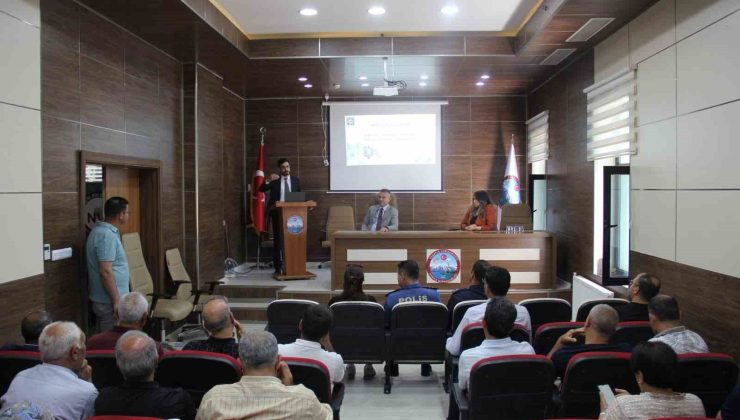 Elazığ’da akılcı ilaç kullanımı ve bitkisel ürünler toplantısı