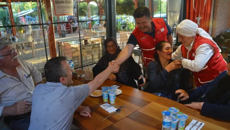 Sakarya Türk Kızılay Şubesi Engelli Bireyler ve Aileleriyle Buluştu