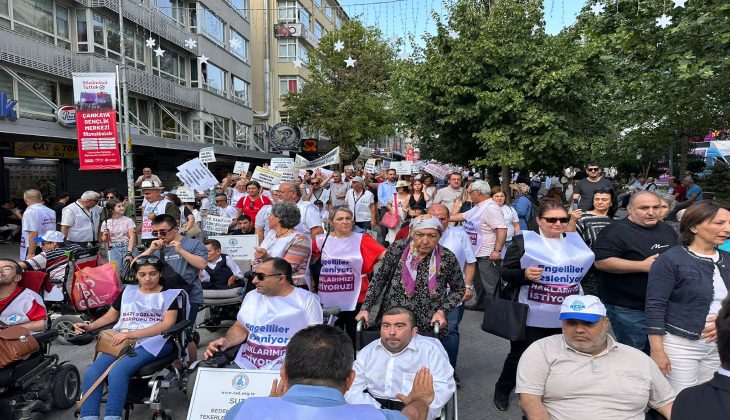 Türkiye’nin Dört Bir Yanından Gelen Engelli Bireyler, Ankara’da Engelli Hakları İçin Tarihi Buluşma:
