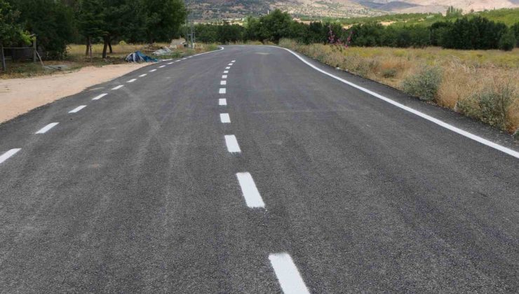 Elazığ’da 4 köyün BSK kaplamalı yol çalışması tamamlandı