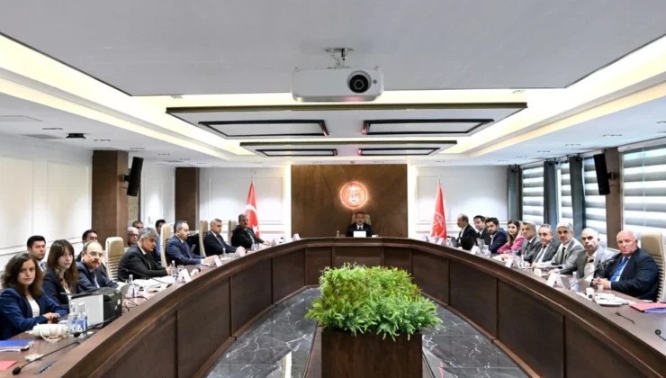 Kamu Görevlileri Hakem Kurulu’nun memur zamlarıyla ilgili üçüncü toplantısı sona erdi