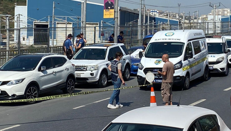 Marmaray istasyonu önünde şoke eden olay