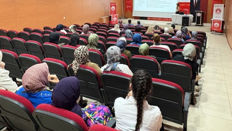 Elazığ’da ’Kadınlara Yönelik Madde Bağımlılığı’ eğitimi