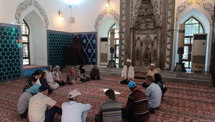 Engelli bireyler Muradiye Külliyesi’nde