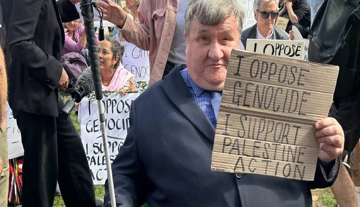 Engelli Filistin Destekçilerine Polis Müdahalesiyle Gözaltına alındı