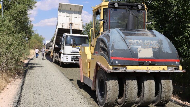 Elazığ İl Özel İdaresi, kırsalda yaşamı kolaylaştıran yatırımlarına hız kesmeden devam ediyor.