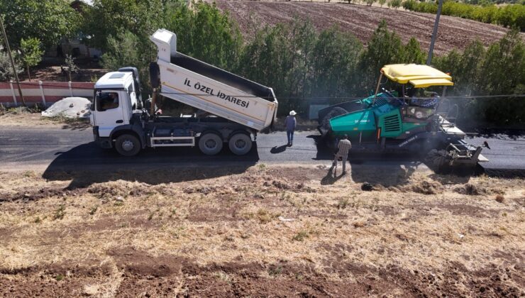 Kovancılar Tepebağ Köyü Yolu Yenileniyor