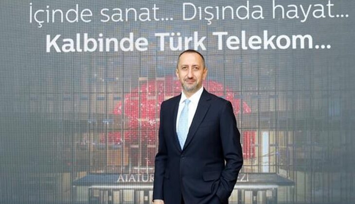 Türk Telekom, Az Görme Engelli Öğrenciler İçin TahtApp Uygulamasını Yaygınlaştırıyor