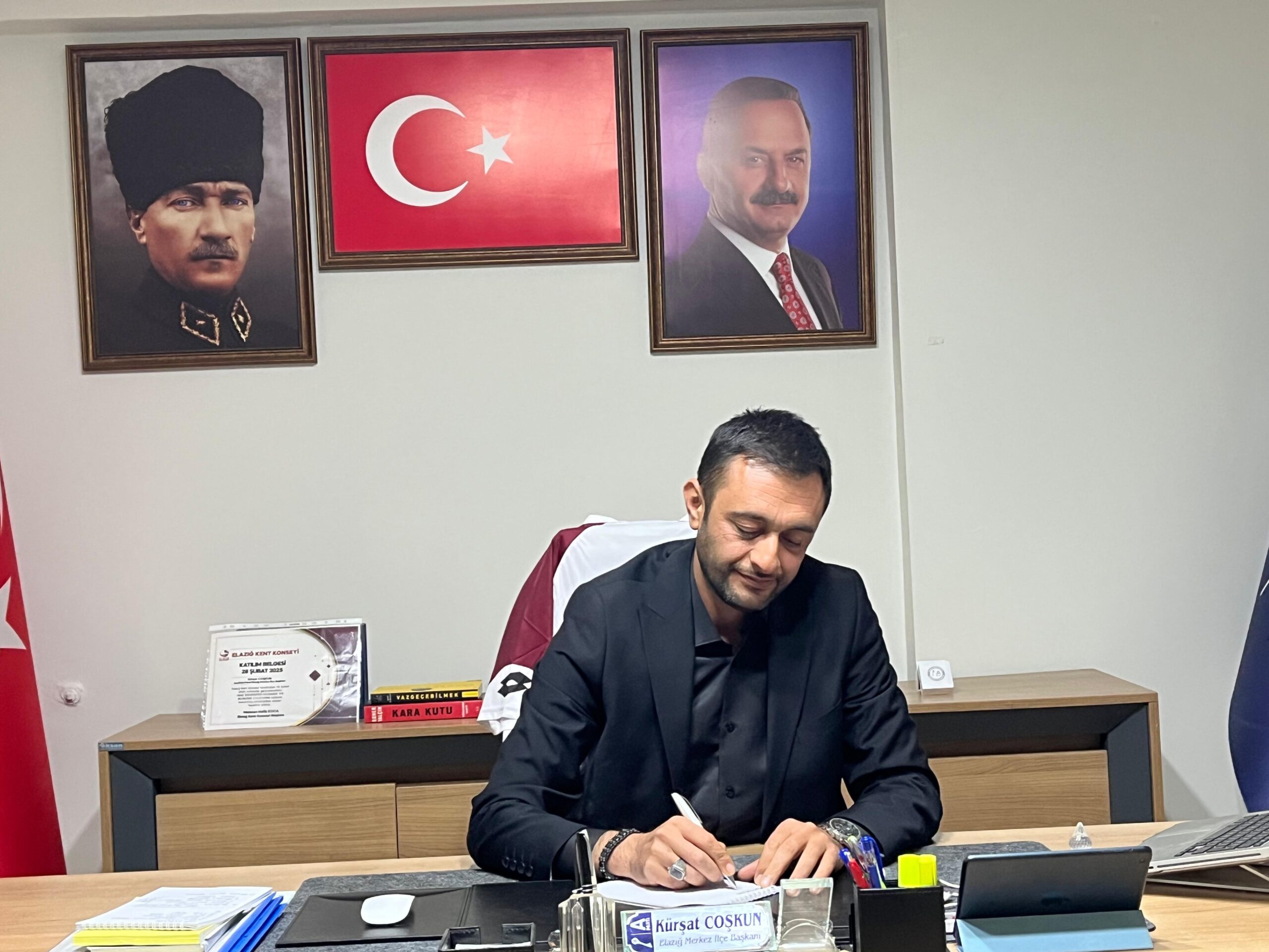 Anahtar Parti Elazığ Merkez İlçe Başkanı Coşkun’un 24 Kasım Öğretmenler Günü Mesajı