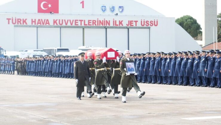 Şehit F-16 pilotunun cenazesi memleketine uğurlandı