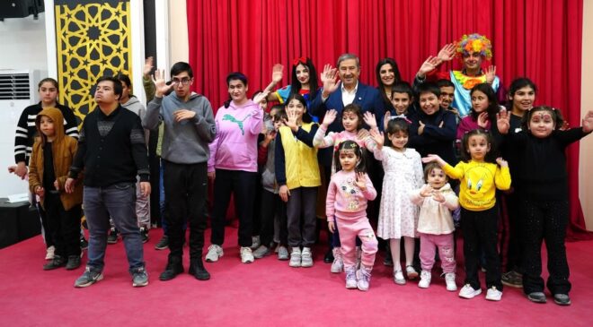 Engelli, öksüz ve yetimler iftarda buluştu