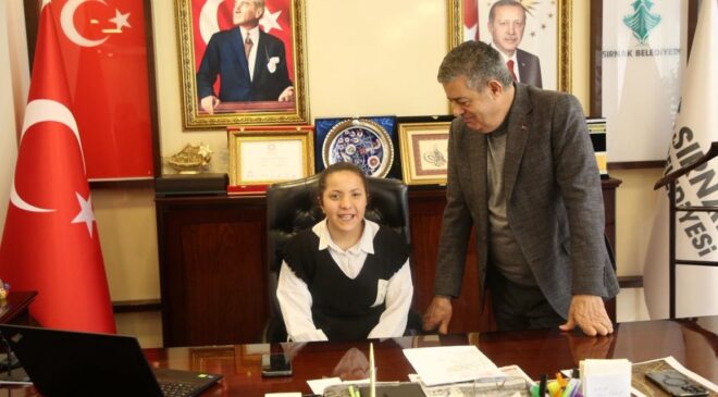 Şırnak’ta engelli çocuğun başkanlık hayali gerçek oldu