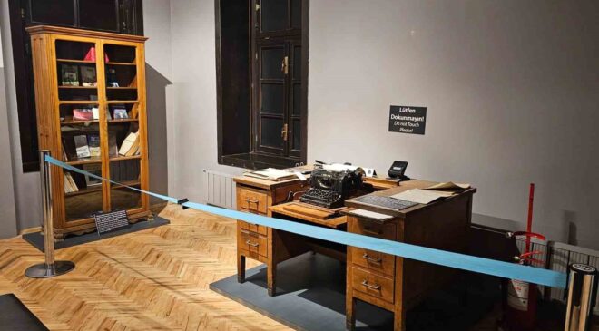 Tarihi daktilo Kent Müzesi’nde geçmişe ışık tutuyor