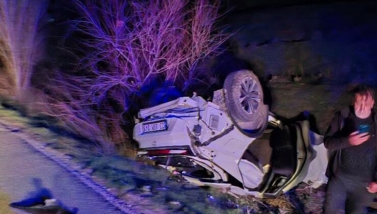 Elazığ’da otomobil takla attı: 2 yaralı