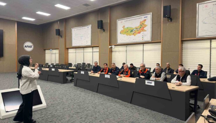 AFAD personeline yönelik işaret dili eğitimine başlandı