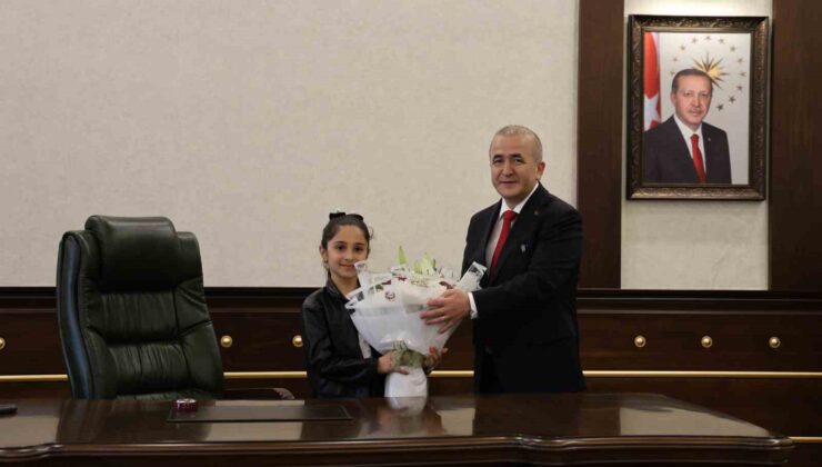 Elazığ’ da 23 Nisan kutlamaları