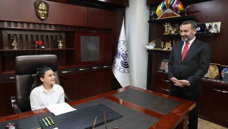 Başkan Şerifoğulları, 23 Nisan’da koltuğunu devretti