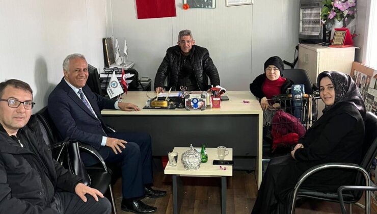 TÜM-İŞ GENEL BAŞKANI ŞAHİN’DEN TSD AFYON ŞUBESİNE ZİYARET