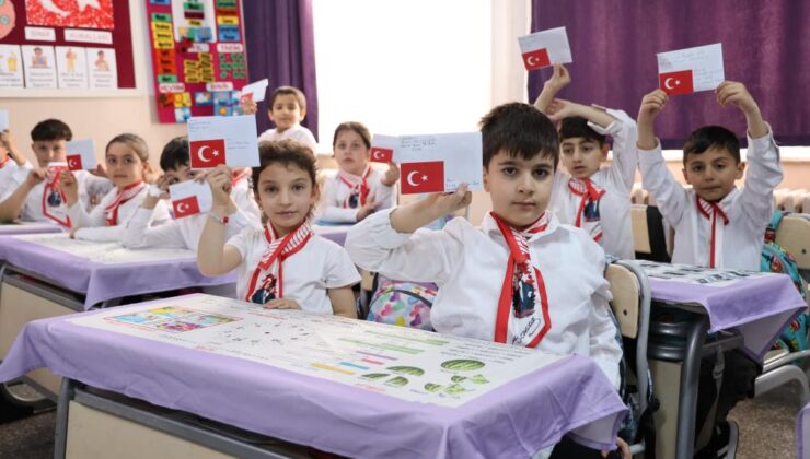 Minik eller yiğit yürekler için mektup yazdı, yiğitlerin cevabı gecikmedi