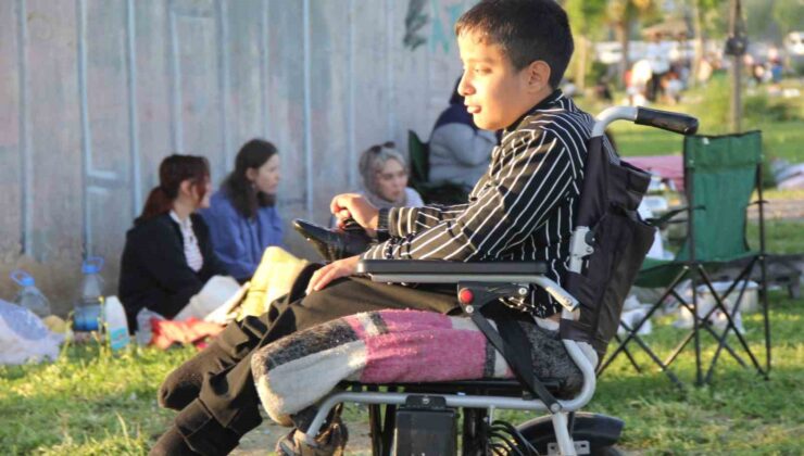 Çifte Kutlama: Engelli Anneleri El Ele Verip Moral Depoladı