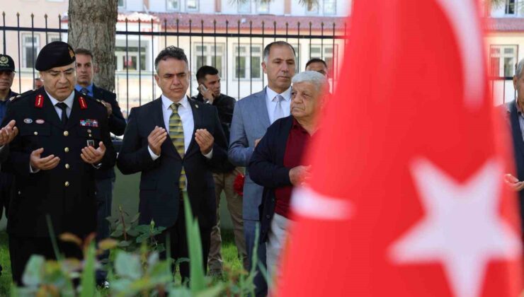Elazığ il protokolünden kurban bayramı öncesi şehitliklere anlamlı ziyaret