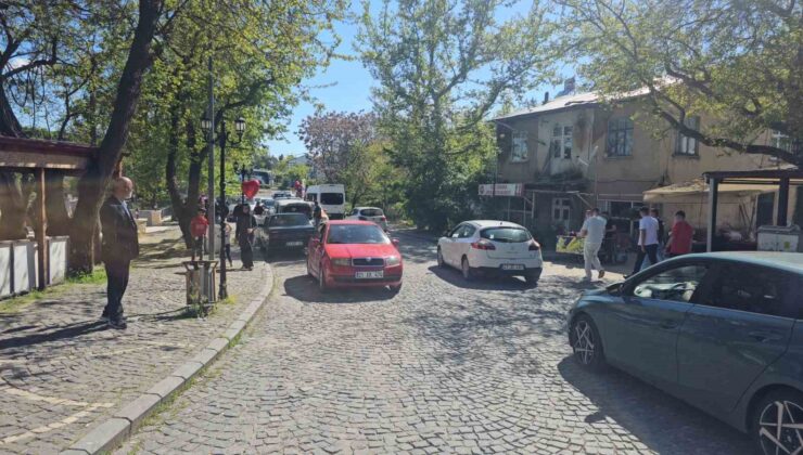 Tarihi Harput Mahallesi’nde bayram yoğunluğu