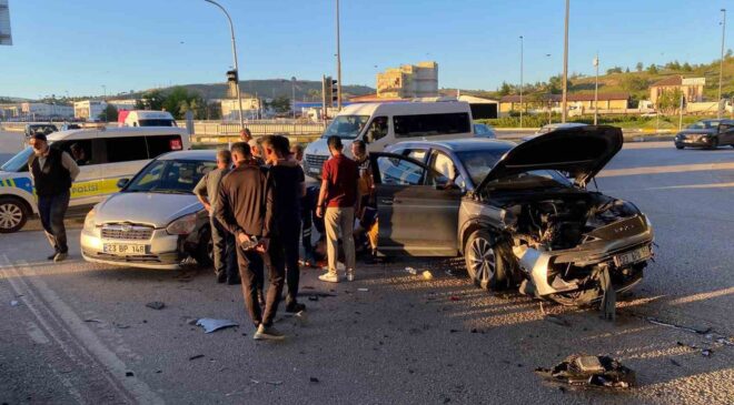Elazığ’da trafik kazası: 4 yaralı