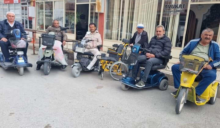Alaca Engelliler Derneği’nden Anlamlı Hediye: Engeller Sevgiyle Aşılıyor