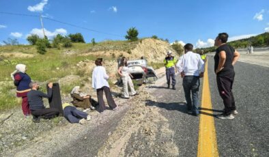 Elazığ’da otomobil takla attı: 3 yaralı