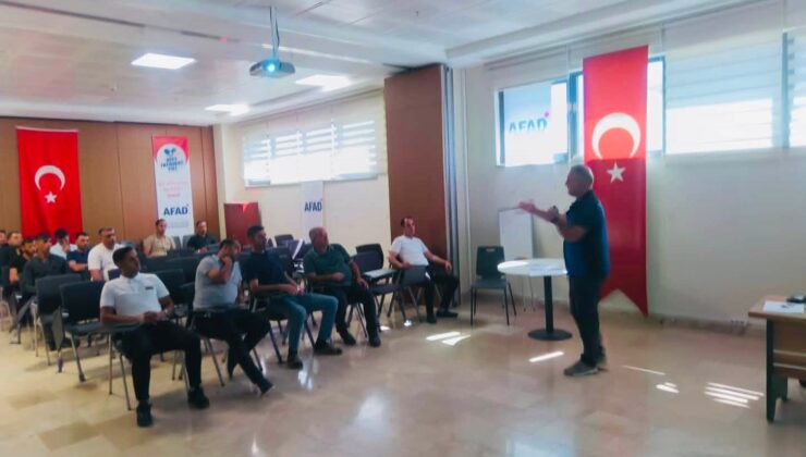 Elazığ’da güvenlik korucularına acil durum ekipleri eğitimi