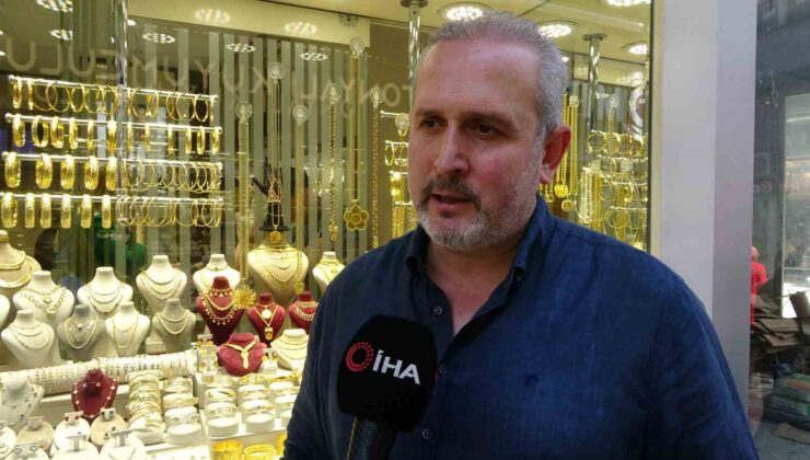 Kuyumcular altın fiyatlarındaki hareketliliğin piyasaya yansıyacağına düşünüyor