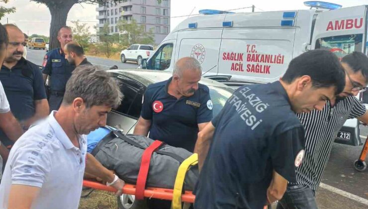 Otomobil ağaca çarptı: 4 yaral