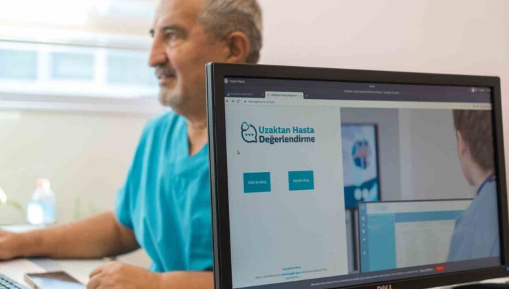 Manisa’da yaşlı ve engelli hastalara ev konforunda görüntülü sağlık hizmeti